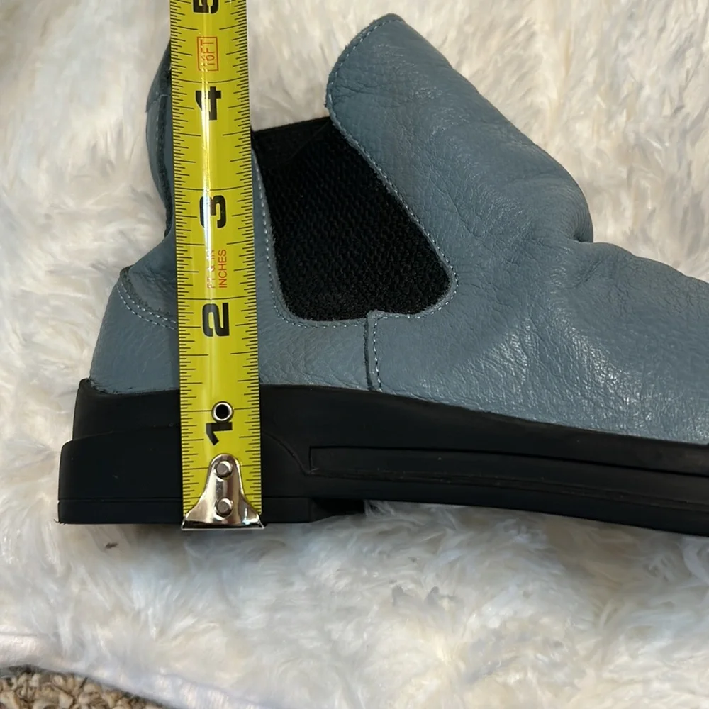 FREE PEOPLE X BUENO NWOT EU 36 (6) powder blue booties in Darla RARE FIND!